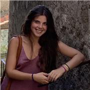 Profesora de Biología, en Murcia, para alumnado tanto de ESO como de Bachillerato. Titulación en Biotecnología y Máster en Biología Vegetal Aplicada.